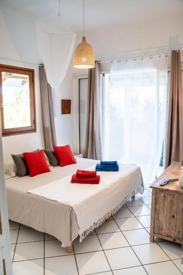 Bungalow Anse Figuier Terre-De-Haut Buitenkant foto
